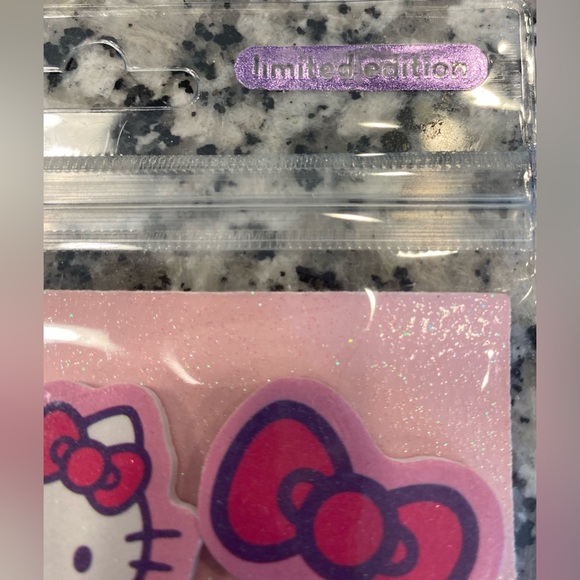 Hello Kitty Nail File Trio Limited Edition - Picture 7 of 10